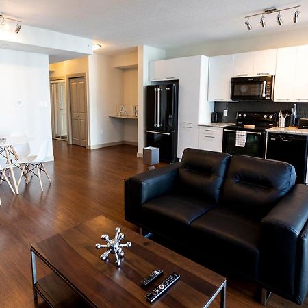 Mayfair Luxe Suites Premium By Corporate Stays Edmonton Exteriér fotografie