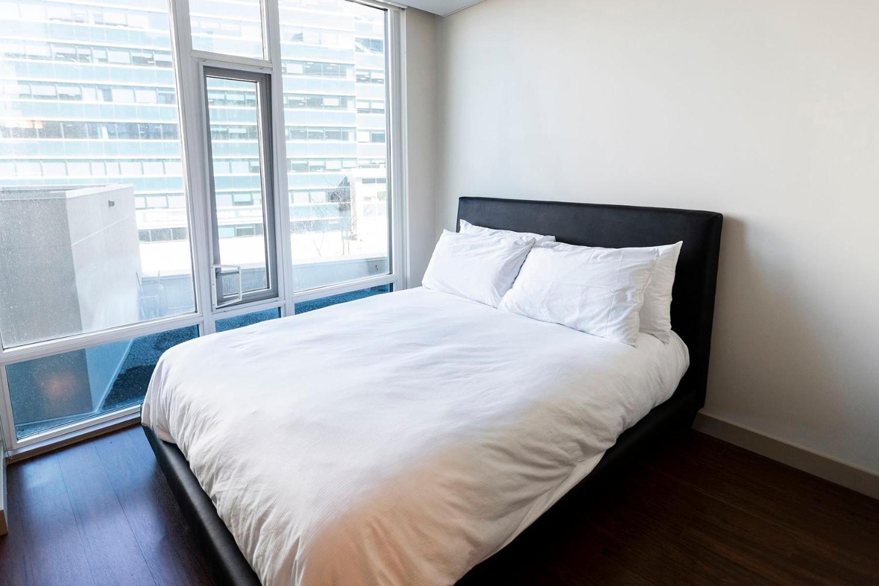 Mayfair Luxe Suites Premium By Corporate Stays Edmonton Exteriér fotografie