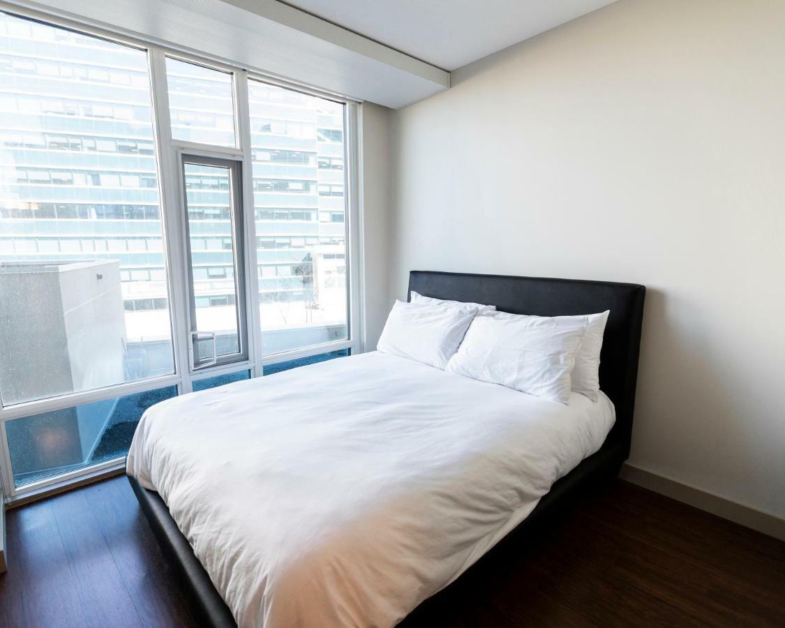 Mayfair Luxe Suites Premium By Corporate Stays Edmonton Exteriér fotografie