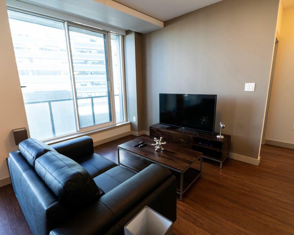 Mayfair Luxe Suites Premium By Corporate Stays Edmonton Exteriér fotografie